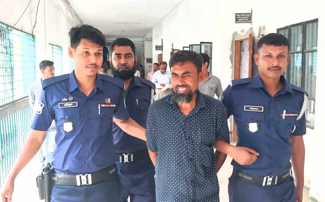 গাইবান্ধায় ৯ বছরের শিশু ধর্ষন মামলায় একজন আসামীর যাবজ্জীবন কারাদণ্ড ও ৫০ হাজার টাকা অর্থদন্ড দিয়েছে